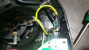 Polaris PWK1777  отключается во время кипячения.