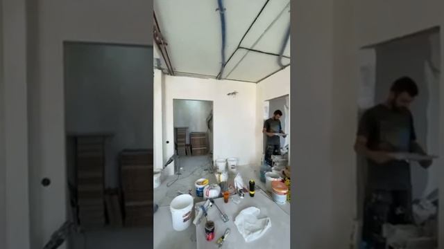 Честная цена ремонта в квартире #shots #reels #домуморя #житьуморя #строим_крым #домвкрыму #строюсам смотреть онлайн