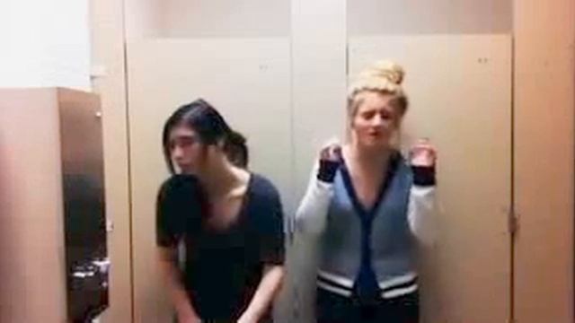 Rihanna - Stay смотреть онлайн