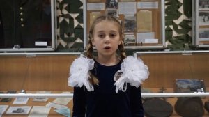 Стихотворение С. Михалкова "Детский ботинок" читает Пиманова Мария, театральная студия "Лотос"