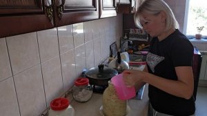 ЗАКВАСКА КАПУСТЫ В БАНКЕ,ВКУСНО ПРОСТО И НЕ ТЕМНЕЕТ,ДЕЛЮСЬ СЕКРЕТОМ,КВАШЕНАЯ КАПУСТА НА ЗИМУ,РЕЦЕПТ