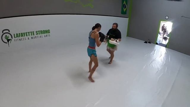 Muay Thai: Whittney Kimble two hours in #2 смотреть онлайн