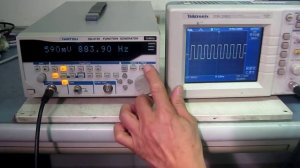 IWATSU ELECTRIC SG-4105 Function Generator 動作確認