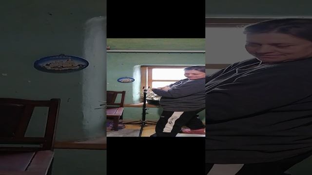 Деревенская в 100 летнем доме
