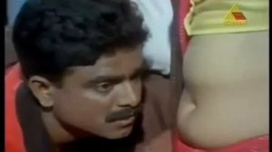 Hot Mallu aunty Romance with neighbour, Hot bhabi romance with devar new latest mms scandal