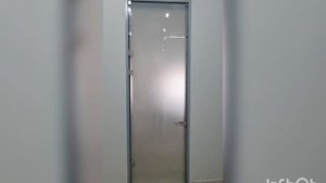 Двери на заказ из матового стекла