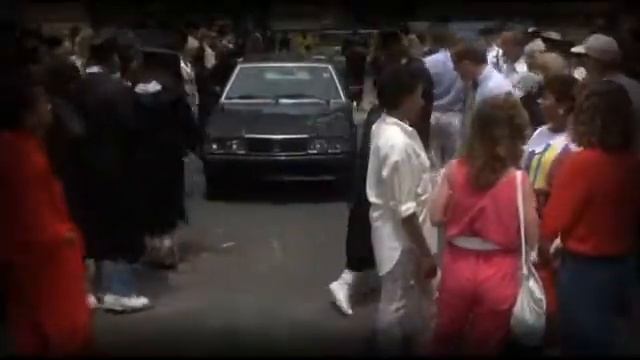 Мазерати битурбо 425 в фильме Игра в прятки 1987г.