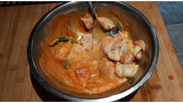CHICKEN VINDALOO - Authentic Goan Recipe - Steven Heap