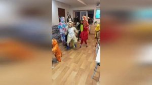 Кигуруми маленьким жителям временного приюта