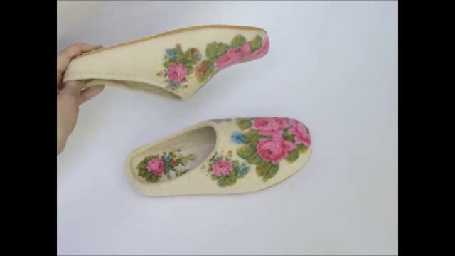 Felted slippers, sabo "Magic Land" from the collection "Russian soul" смотреть онлайн