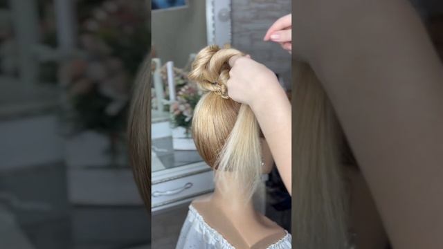 Пучок с фальшчелкой ❤️  #прическинадлинныеволосы #прическа #hair #hairart #hairdo #пучок #прическа