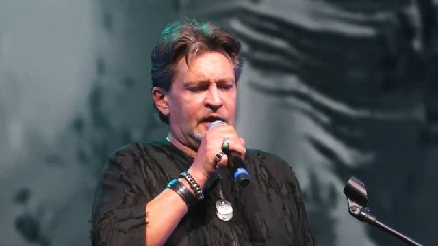 «Песня о друге» народный артист России Александр Домогаров.