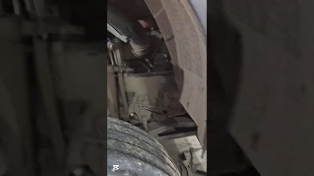 Завели #volvo перепотрошили все провода. Много чего повылазило конечно. #электрика #проводка смотреть онлайн