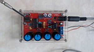 A Really Nice, Inexpensive, ICL8038 Function Generator Kit