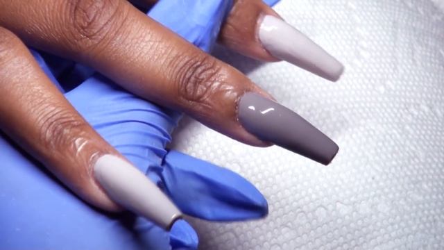 HOW TO: Silver and Gray Acrylic Nails Design смотреть онлайн