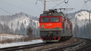 Поезда зимой на Транссибе. Перегон Зыково-Сорокино Красноярской железной дороги. Февраль 2023 года