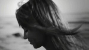 Two Feet - Love Is A Bitch (Original Mix)