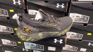 Under Armour HOVR Phantom 3 SE Printed (Black/Marine Od Green/Formula Orange) - SKU: 3027287-001