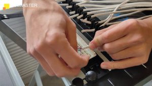 Монтаж UTP кабеля в патч-панель LAN-PPL24U5E
