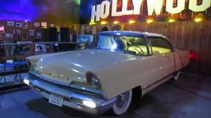 Музей ретро машин))