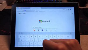 Что может планшет на Windows 10? Обзор Microsoft Surface Go