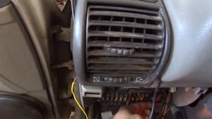 НЕ ВКЛЮЧАЕТСЯ ЗАДНЯЯ СКОРОСТЬ КАЛИНА