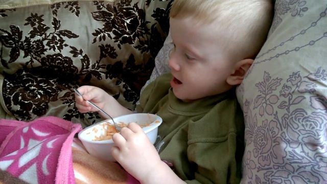 VLOG#Беларусь: Первый гол/Тепло/Болеем/Пробуем/Собака-медведь... смотреть онлайн