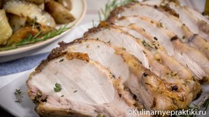 Мягкая и сочная запеченная свиная корейка на кости - Ариста по-флорентийски