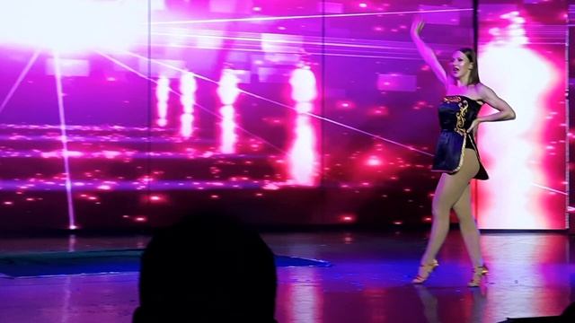 MSC Euribia theatre Delphi смотреть онлайн