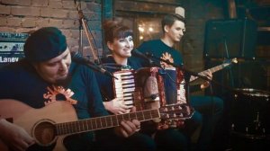 LOS MACHETES - Эквадорская песня