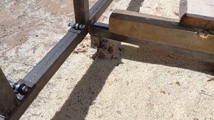 Вертикальная цепная пилорама из двигателя от мотоблока и шины бензопилы (часть 3)