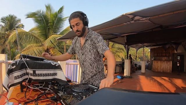 Slip Hypnotic - Live Sunset @ Goa DJ School (Full Set Movie)