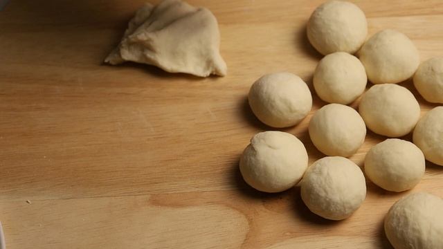 If you have water and flour make this special bread recipe! #snacksrecipe #homemadeyumyum