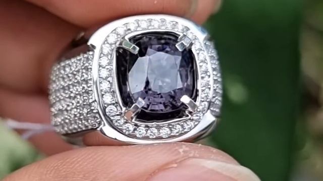 Natural Grayish Violet Spinel Burma Myanmar No Treatment 2.84 Carats Certificate MRI Lab