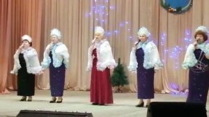 Поздравление с новым годом от подруженек