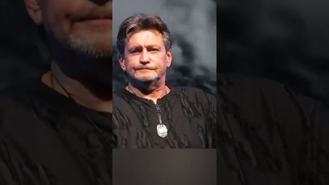 В международный день Дружбы! «Песня о друге» народный артист России Александр Домогаров.