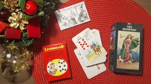 Карты Таро начинающим. Чем отличается оракул Ленорман от Таро Ленорман?😉