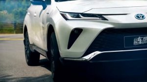 TOYOTA Venza Hybrid 2022 - First Look