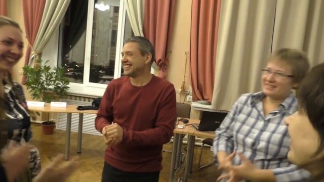 Клуб "Демосфен" смотреть онлайн