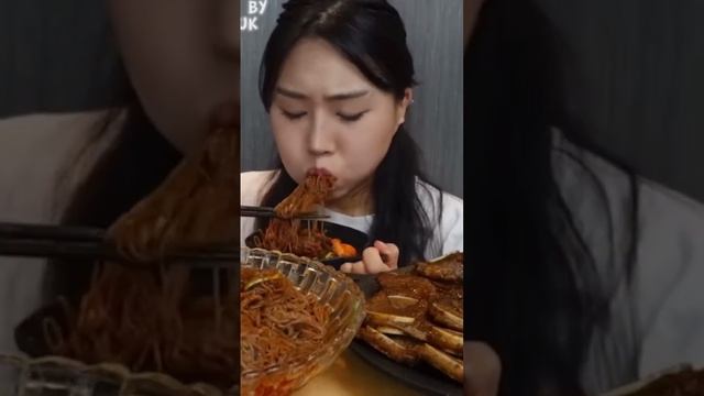 Spicy Noodles + Beef