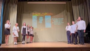 Визитка спектакля "Я буду жить долго"....