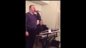 ГАРИК ШАМЯН И ОВИК ВАРТАНЯН - КАРМИР ВАРТЭР.avi