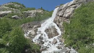 Алибекский водопад в Домбае
