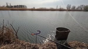 Рыбалка на карася весной 2023 улов рыбы на флэт фидерную снасть Flat Method Feeder
