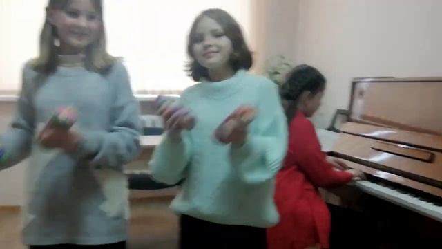 W.GILLOCK "FIESTA". ИСП.: ХИВУК А., ИЛЛЮСТР.: УРОДНИЧ М., НИЧИПОРУК А. смотреть онлайн