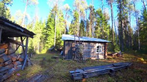 Таёжный быт в избушке. Смастерил трубочистку. Таёжная распаковка. продукты на две недели. 3 серия