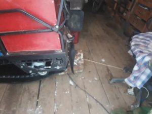 Мотобуксировщик "Помор" ч.22.Смазка тросика газа.