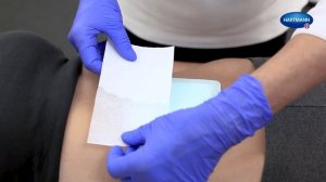 How to apply Zetuvit® Plus with Omnifix® Elastic?