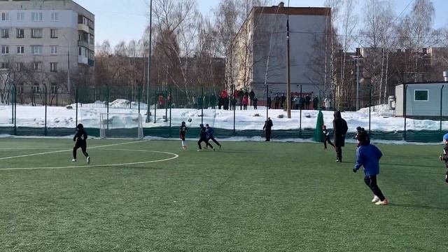 2013 Радий 2-СШОР 8 Северный 2 . 1 тайм смотреть онлайн