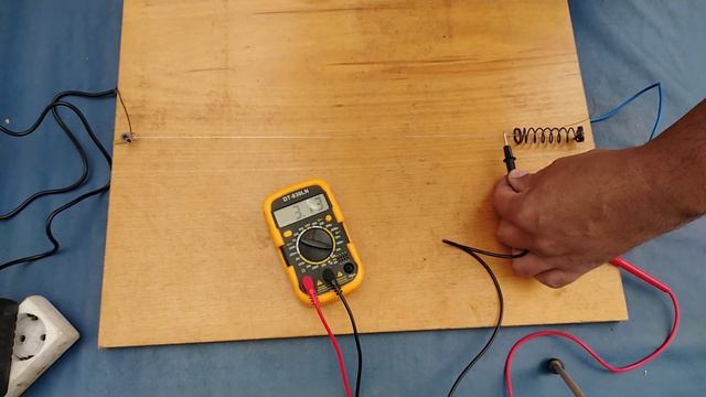 КАК СДЕЛАТЬ РЕЗАК ДЛЯ ПЕНОПЛАСТА - HOW TO MAKE A FOAM CUTTER